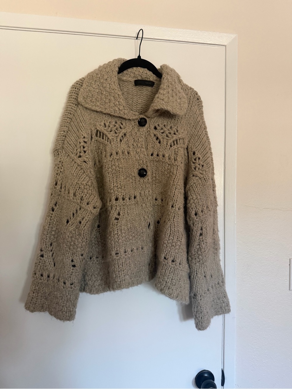 Cozy Chunky Knit Button-Front Sweater Cardigan - Cream silver grey color - Picture 9 of 9